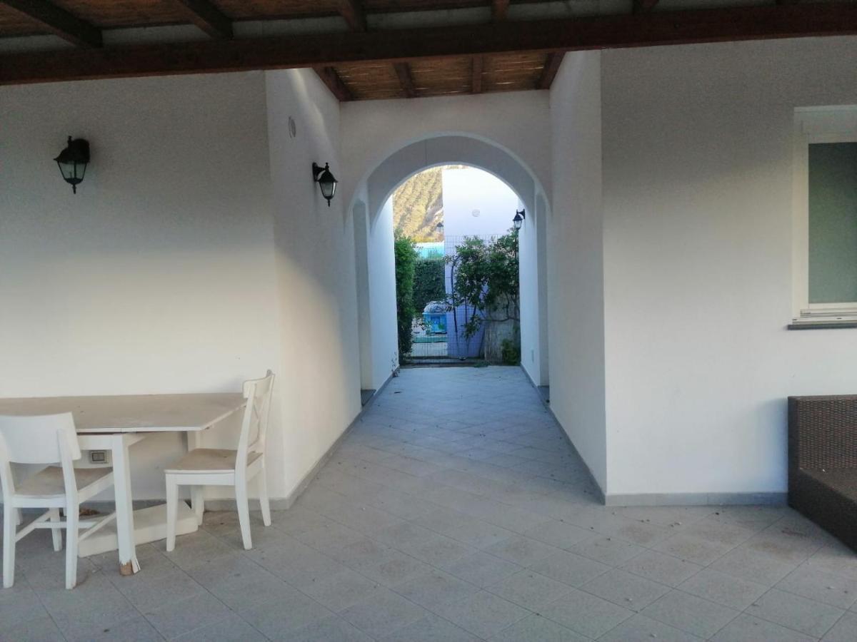Residence I Pagghiari Bungalow Vulcano  Eksteriør billede